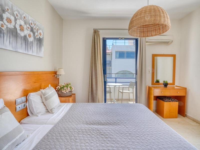 Apartment with Sea View (Ideal for families) — photo 5