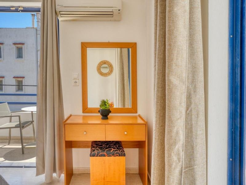 Apartment with Sea View (Ideal for families) — photo 7